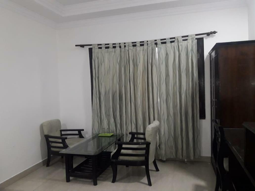 Hotel Vindhwashni Haldwani Ngoại thất bức ảnh